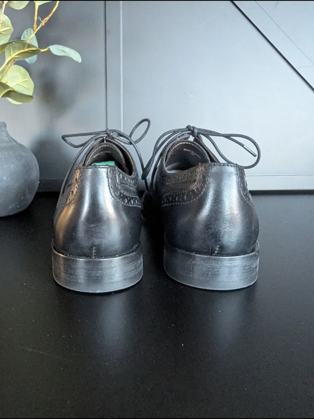 John Varvatos Black Leather Wingtip Derby Dress Shoes